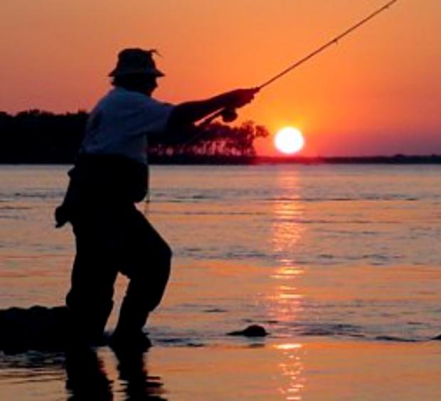 Pesca por la costa del Uruguay